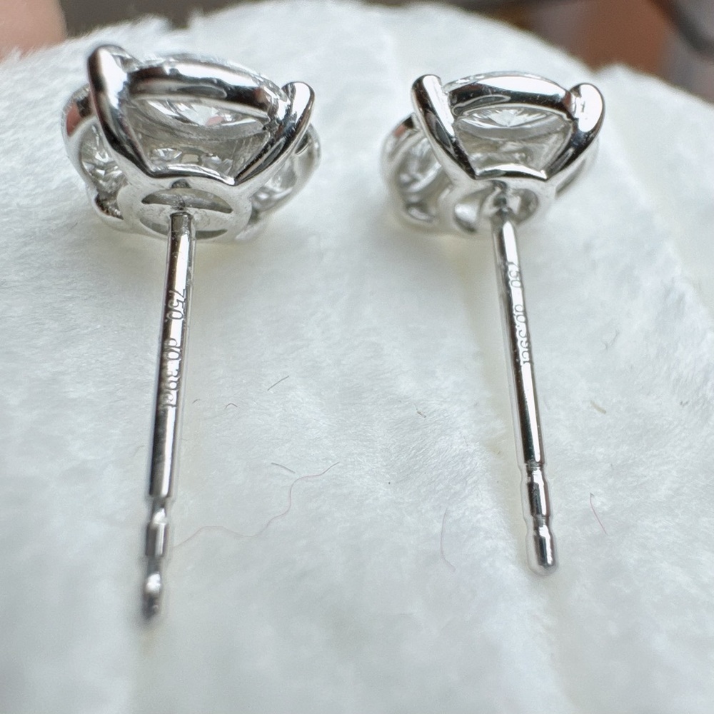 First Generation Diamond Earrings - Picture 4 of 5
